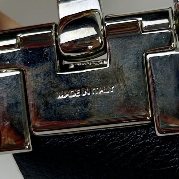 Salvatore Ferragamo Cream Leather Belt Made in Italy Luxury Designer 32 - 33.75\